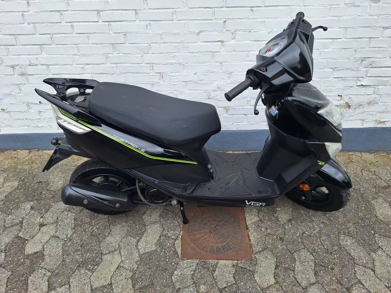 Billede 4 - Vga Explora 30km/t  Fra 2014 model med stik.