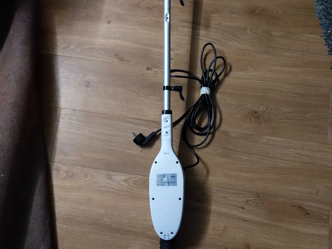 Billede 3 - Quigg damprenser til gulvtæppe 