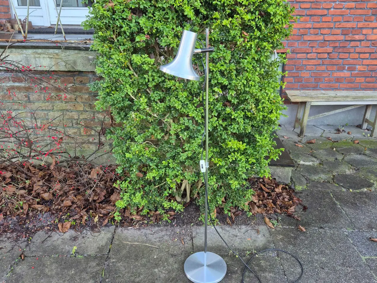 Billede 3 - Retro gulvlampe med elegant skærm