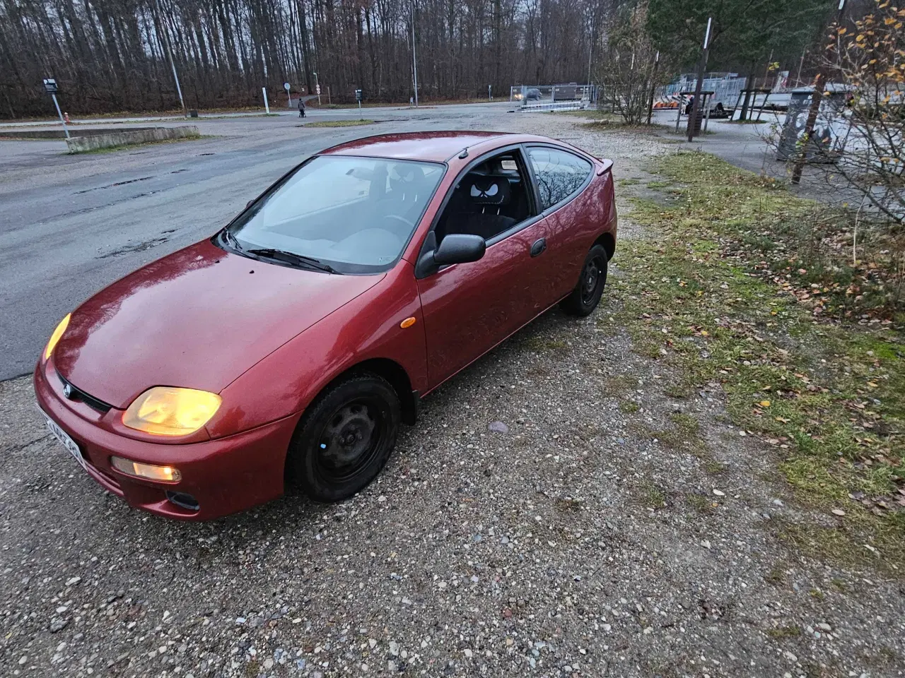 Billede 4 - Mazda 323 C