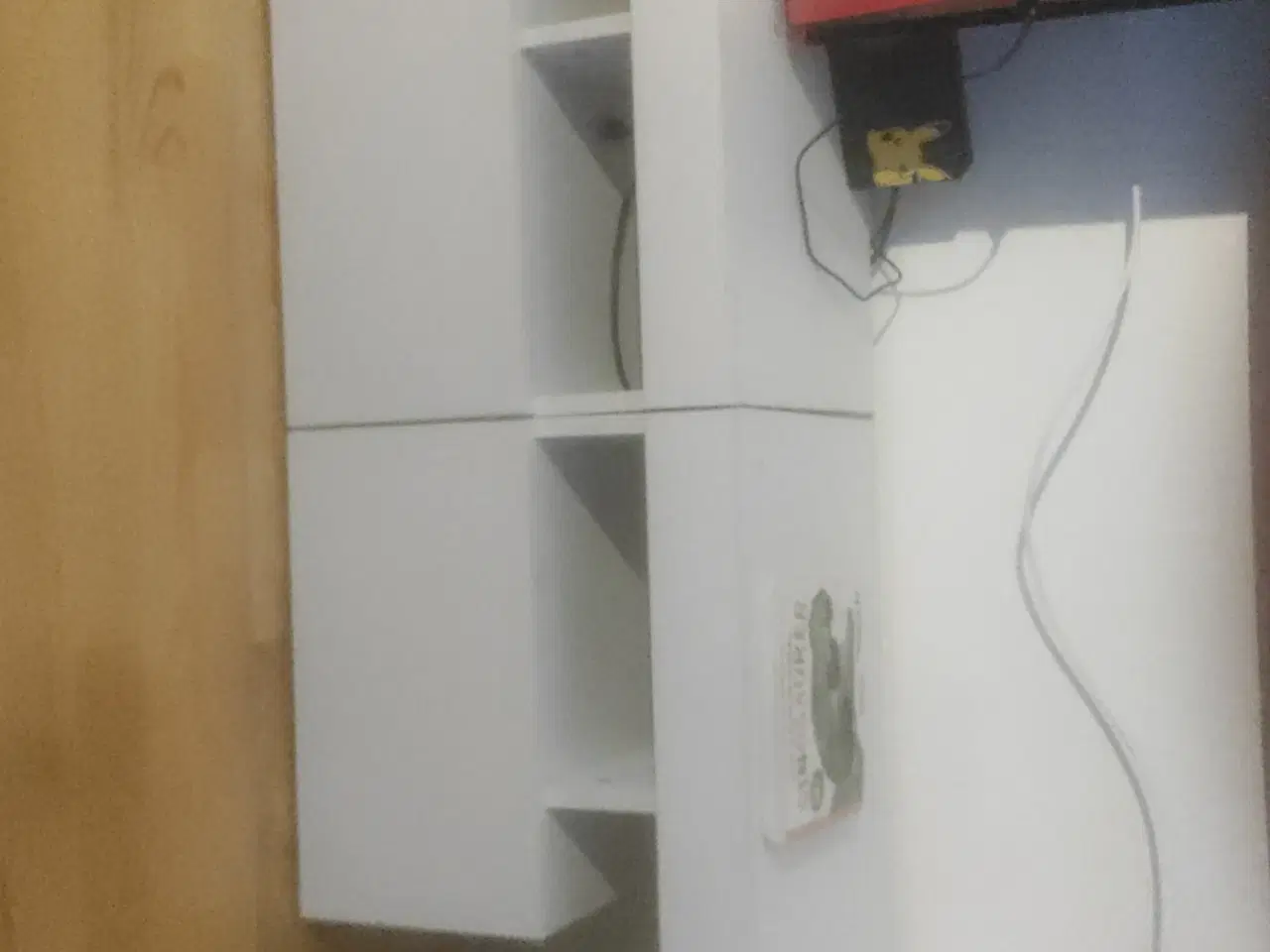 Billede 5 - Tv bord sælges