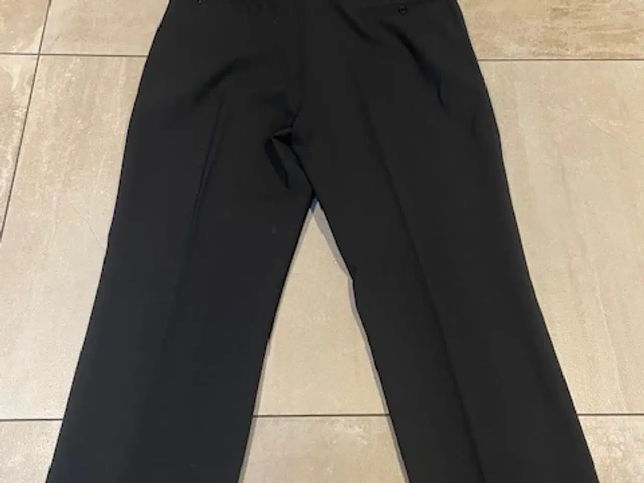 Billede 3 - Sort jakkesæt