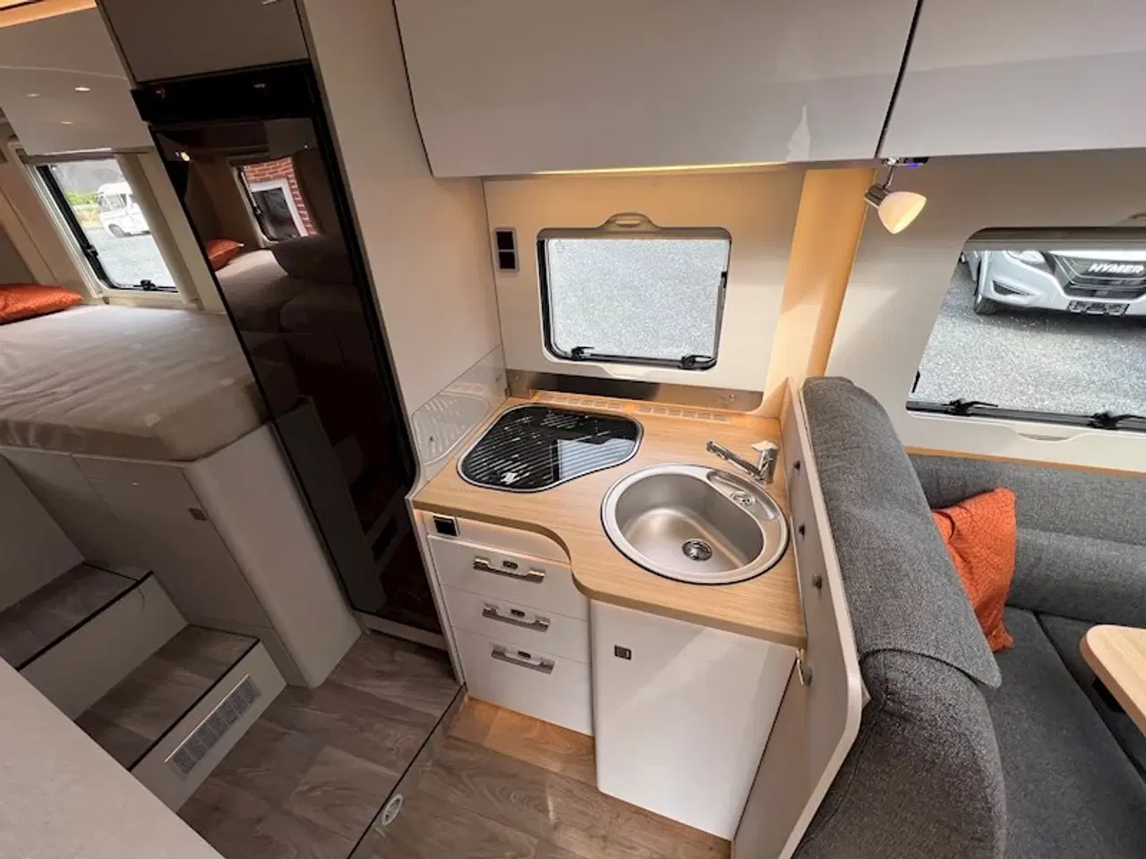 Billede 6 - VOGN 12 | Hymer Tramp S585 | Autocamper udlejes