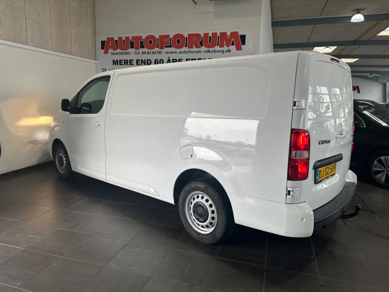 Billede 17 - Peugeot Expert 2,0 BlueHDi 120 L3 Premium Van