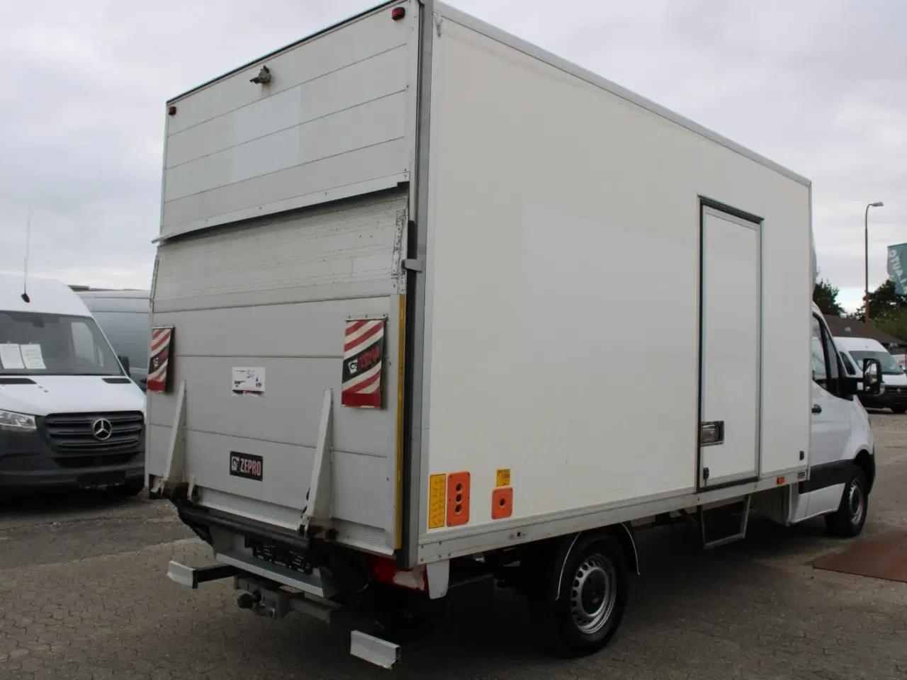 Billede 9 - Mercedes Sprinter 317 2,0 CDi Alukasse m/lift aut. RWD