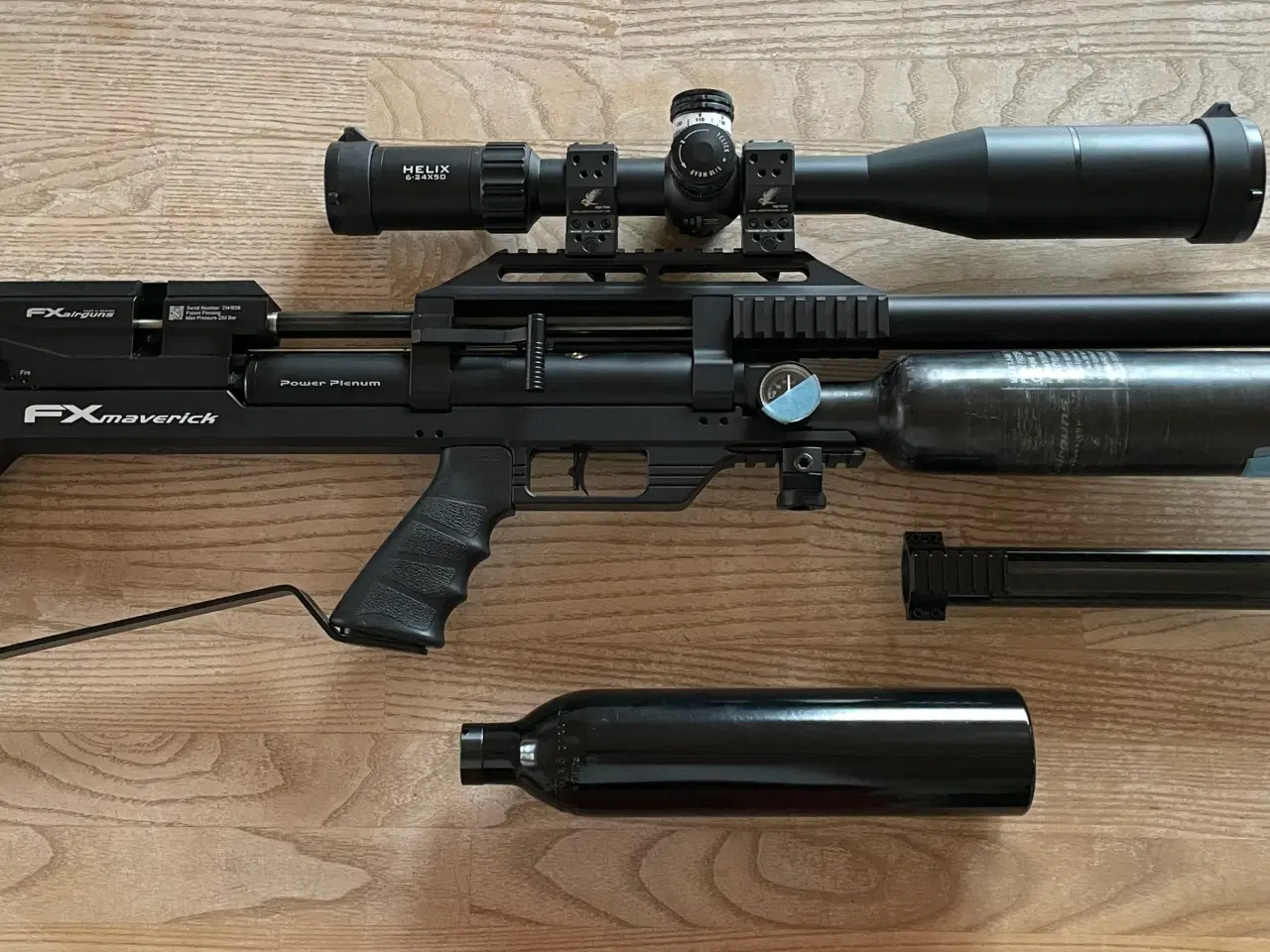 Billede 2 - FX Maverick m. Element Optics