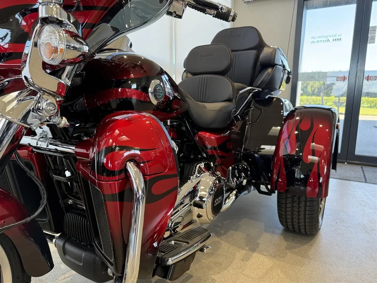 Billede 36 - Harley Davidson FLHTCUTGSE Tri Glide Ultra CVO 117" Trike