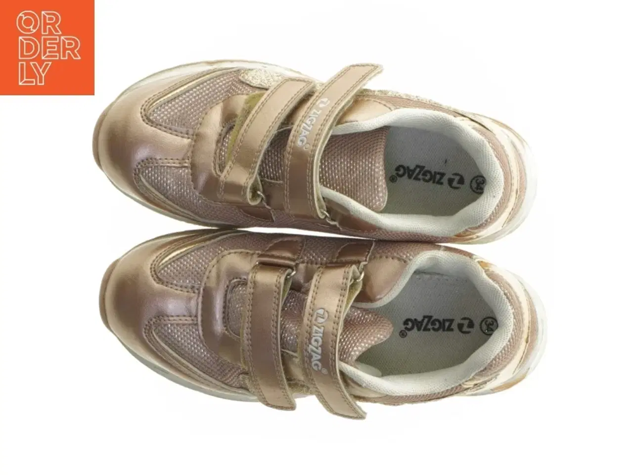 Billede 6 - Børnesko med velcro fra ZigZag (str. 34 )
