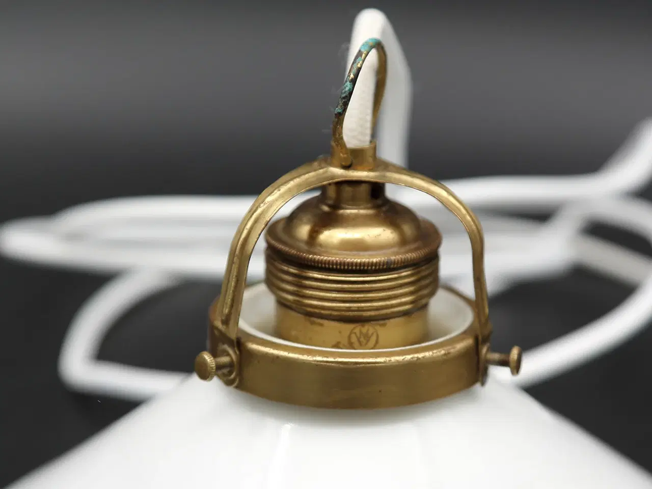 Billede 5 - Skomagerlampe i opalglas – original 30/40’er