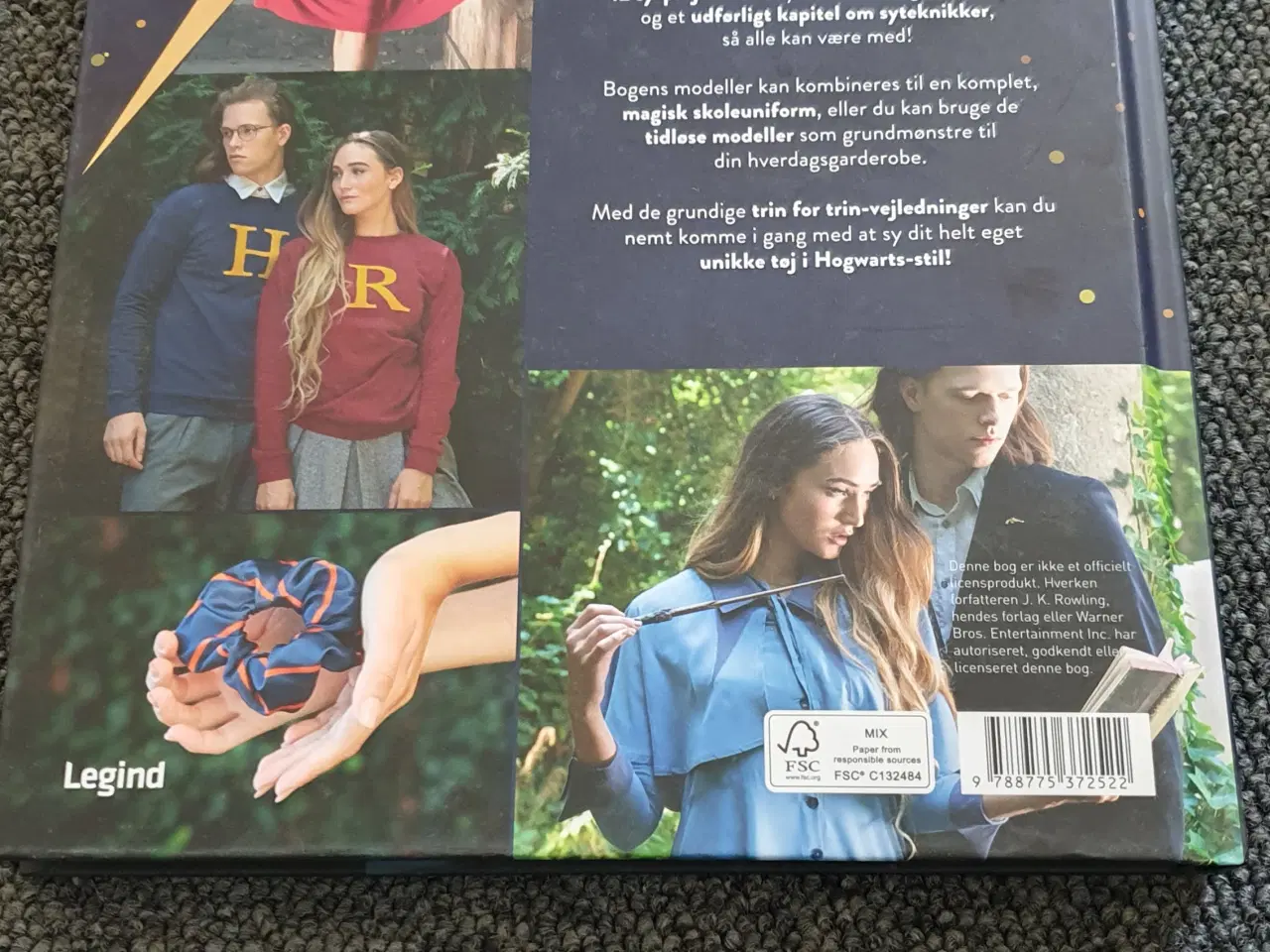 Billede 2 - Den magiske syskole, sy bog   Harry Potter  stil