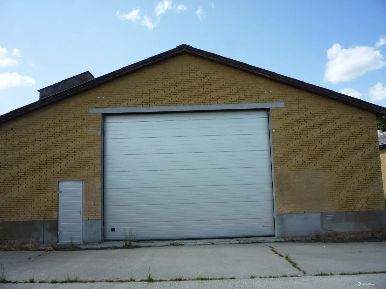 Billede 2 - lagerhal udlejes