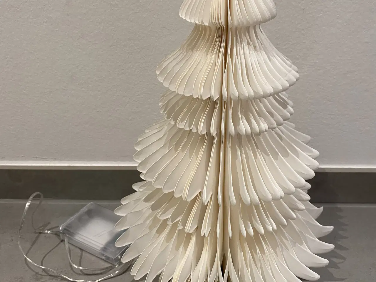 Billede 1 - Juletræ med led lys 