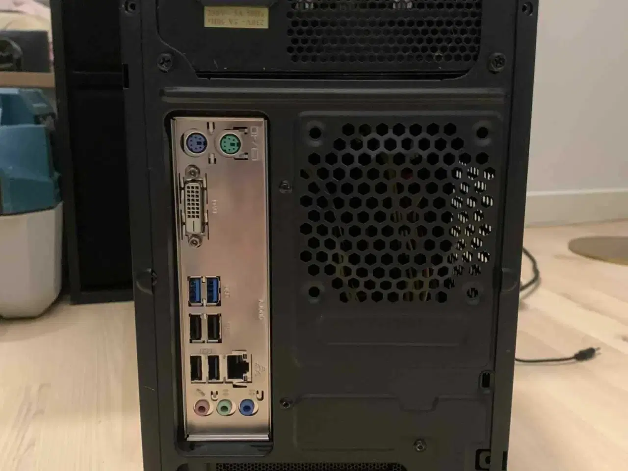 Billede 3 - Fin lille gamer pc (Selvbyg)