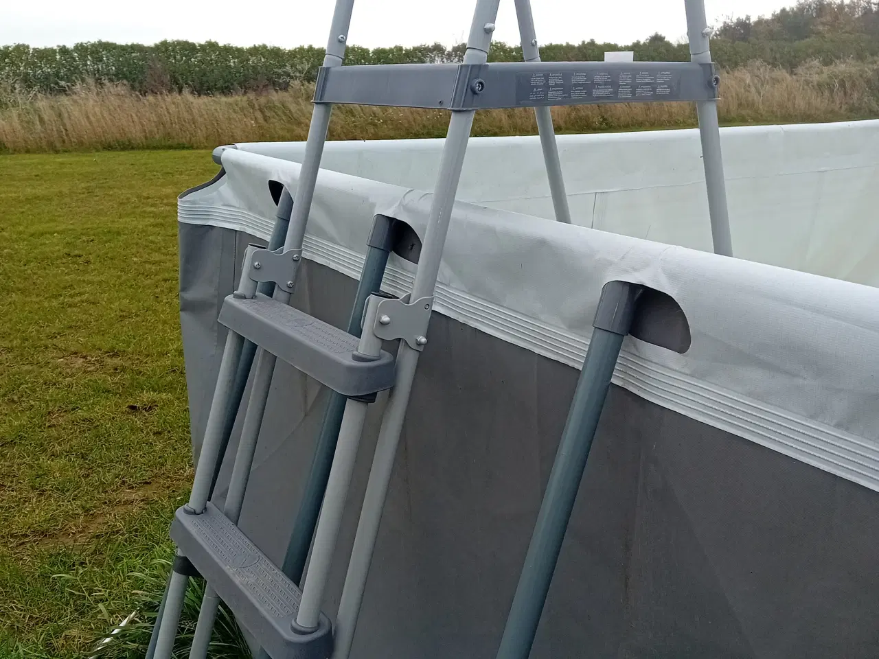 Billede 2 - Stor pool