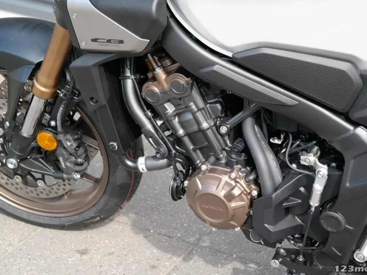 Billede 24 - Honda CB 650 RC MC-SYD       BYTTER GERNE
