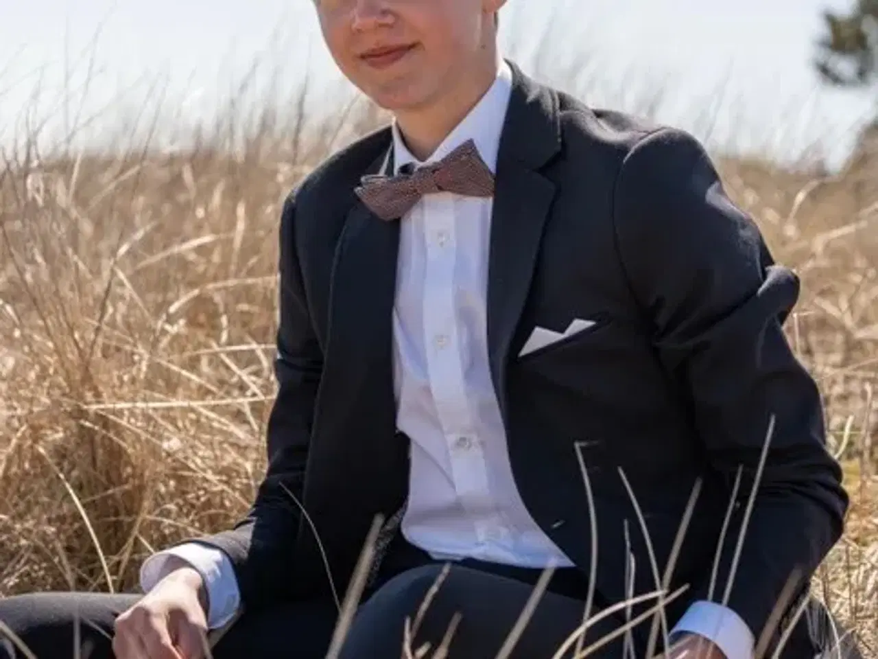 Billede 2 - Konfirmationstøj