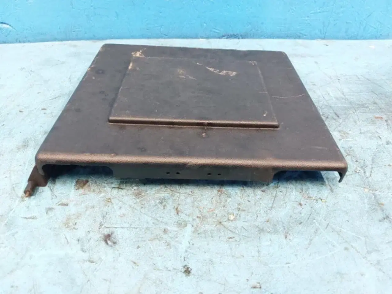 Billede 4 - New Holland TX65 Batteri Låg 80916596