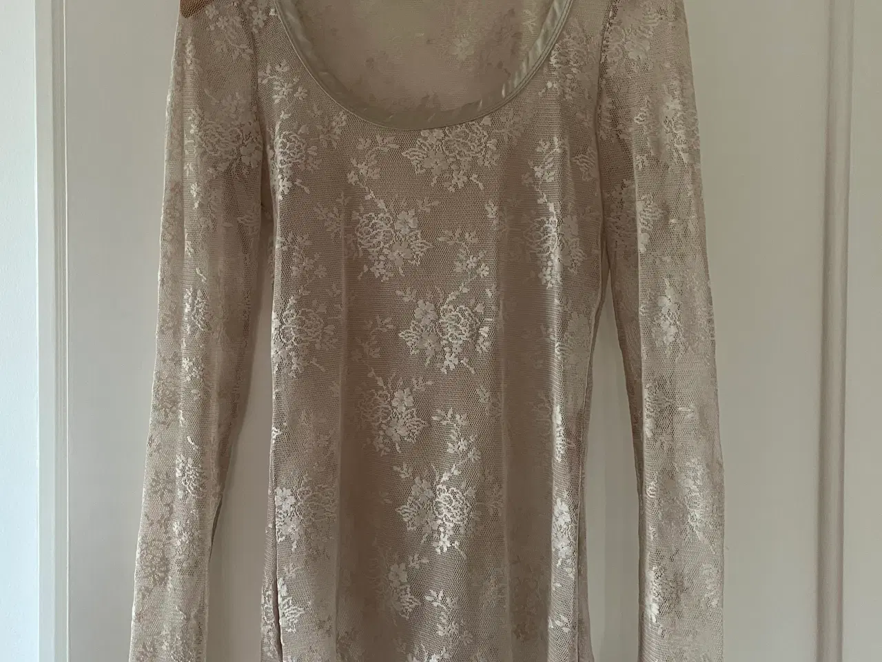 Billede 1 - Blondebluse
