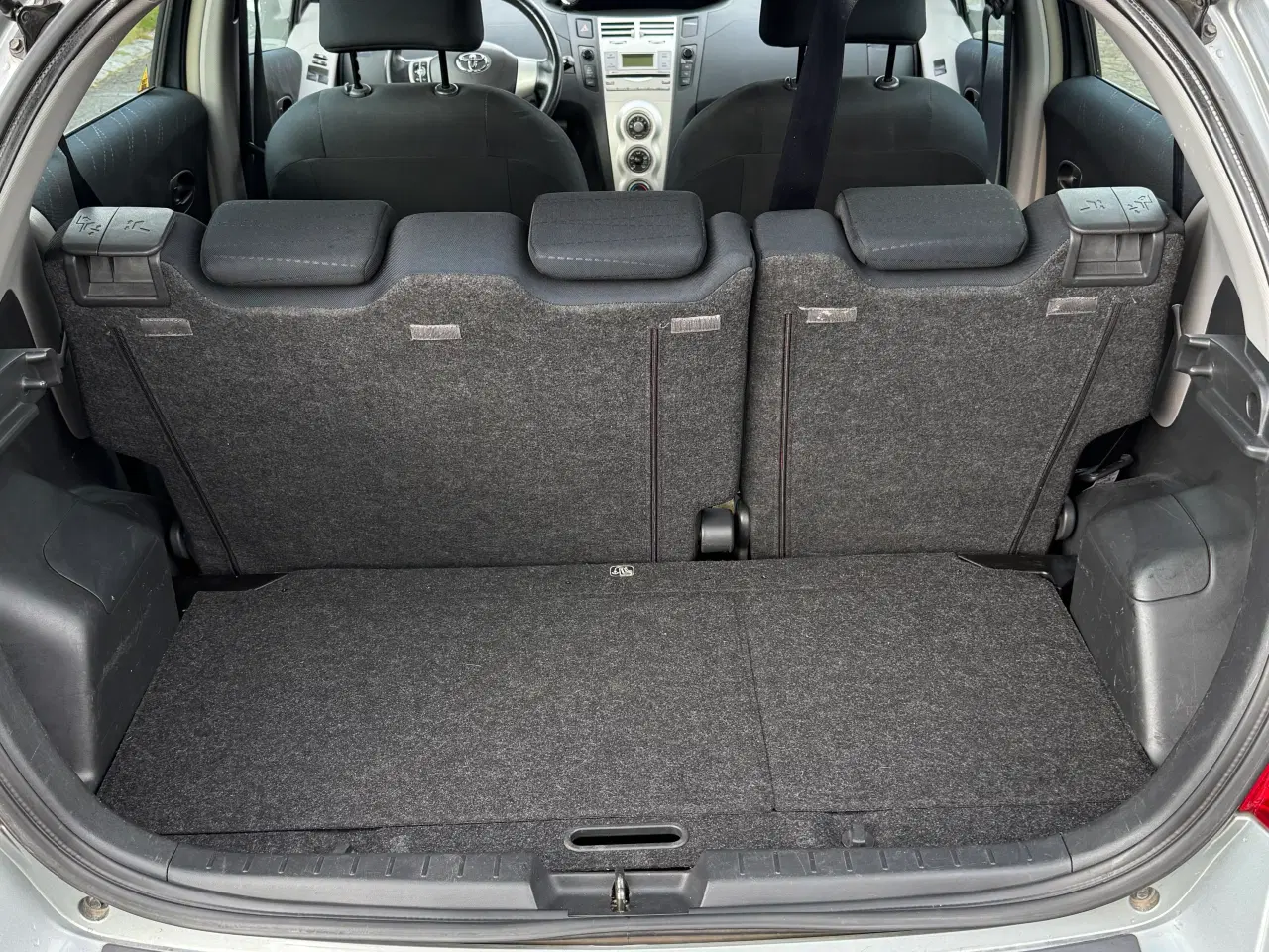 Billede 7 - Toyota Yaris 1,3 - Automatgear