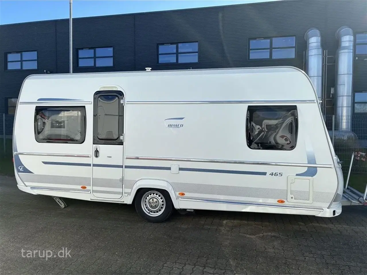 Billede 2 - 2014 - Fendt Bianco 465 SFB Fortelt: Isabella Sun Shine Plus m/ fronter, mover, cykelholder, rundsiddegruppe, tv-antenne, stort 135 l. køleskab, 3 gasblus,