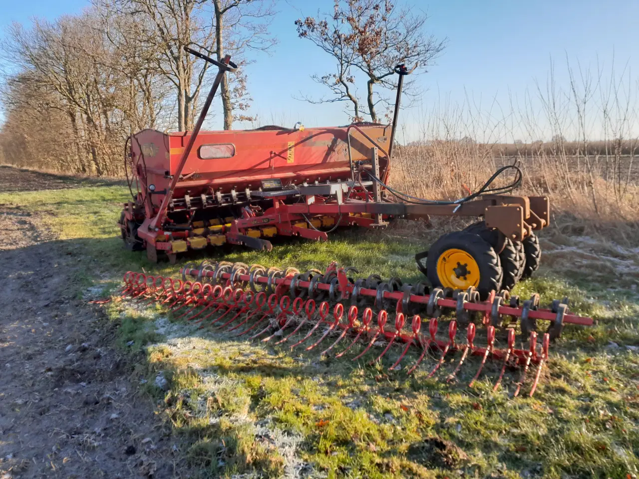 Billede 1 - Väderstad Rapid 400c brandskadet