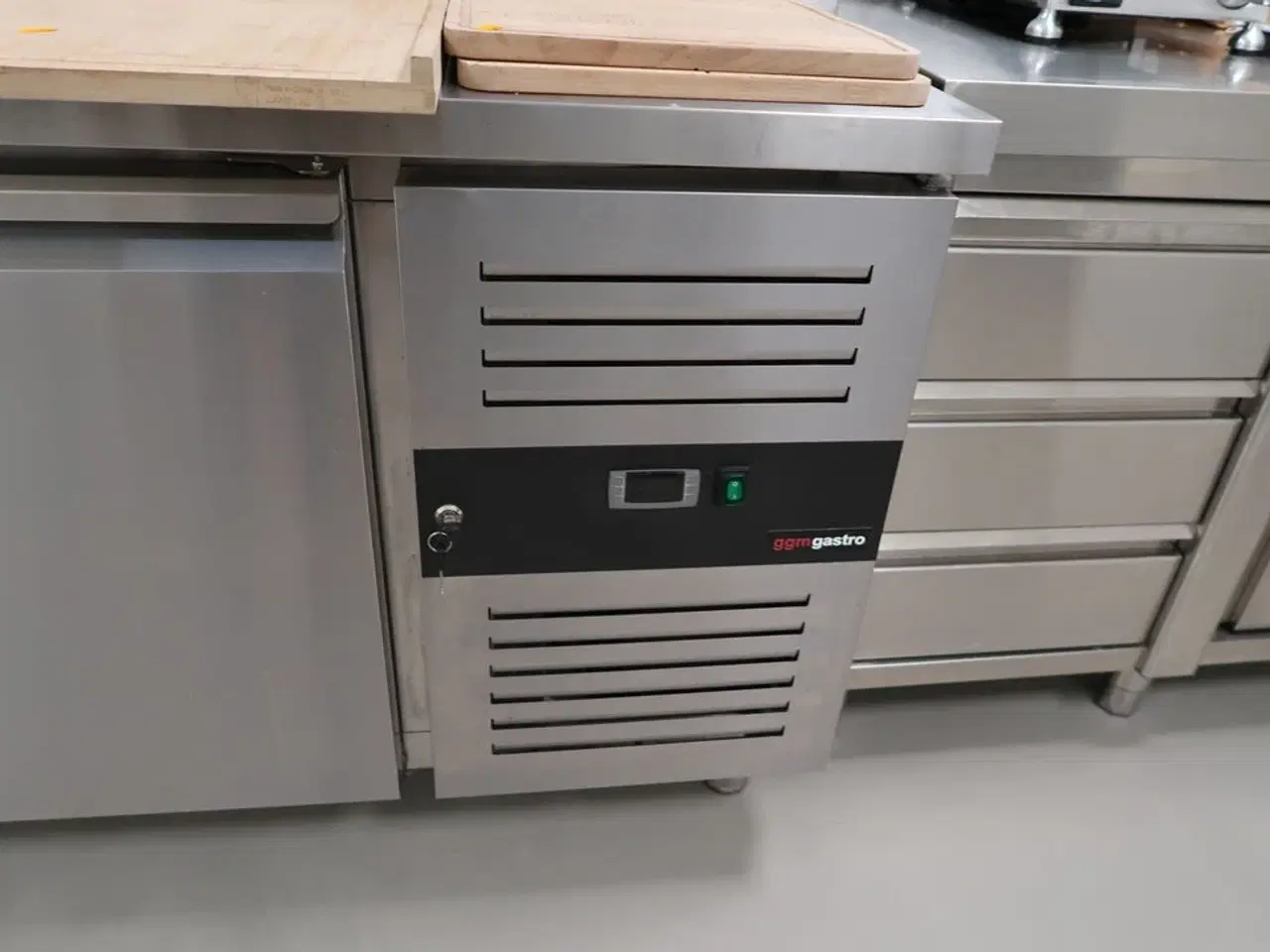 Billede 6 - Kølebord GGM GASTRO ZBG208ND