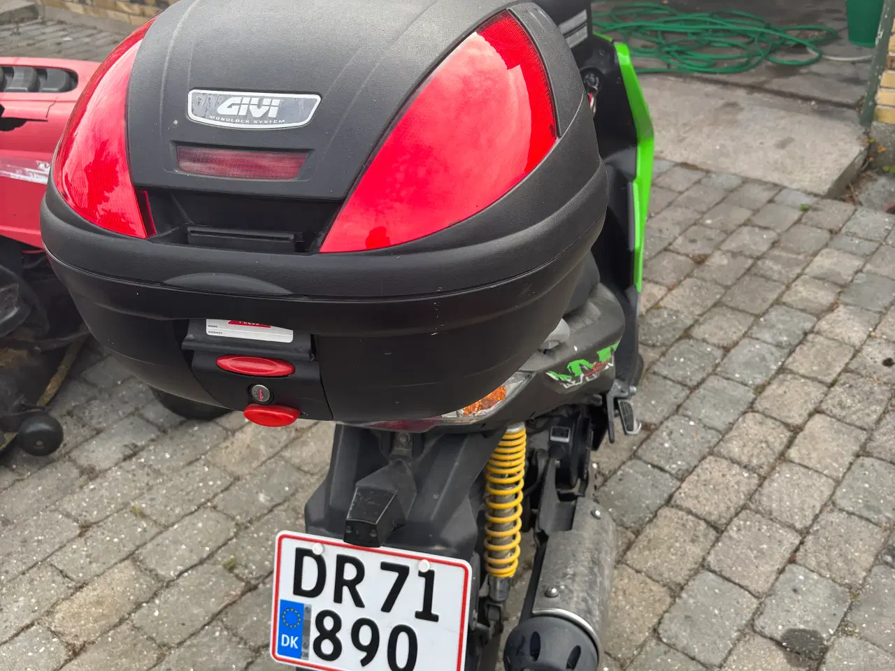 Billede 3 - Næsten ubrugt scooter