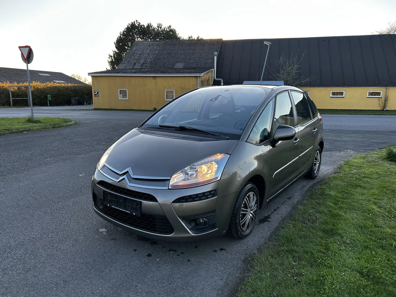 Billede 2 - Citroen C4 Picasso - Nysynet