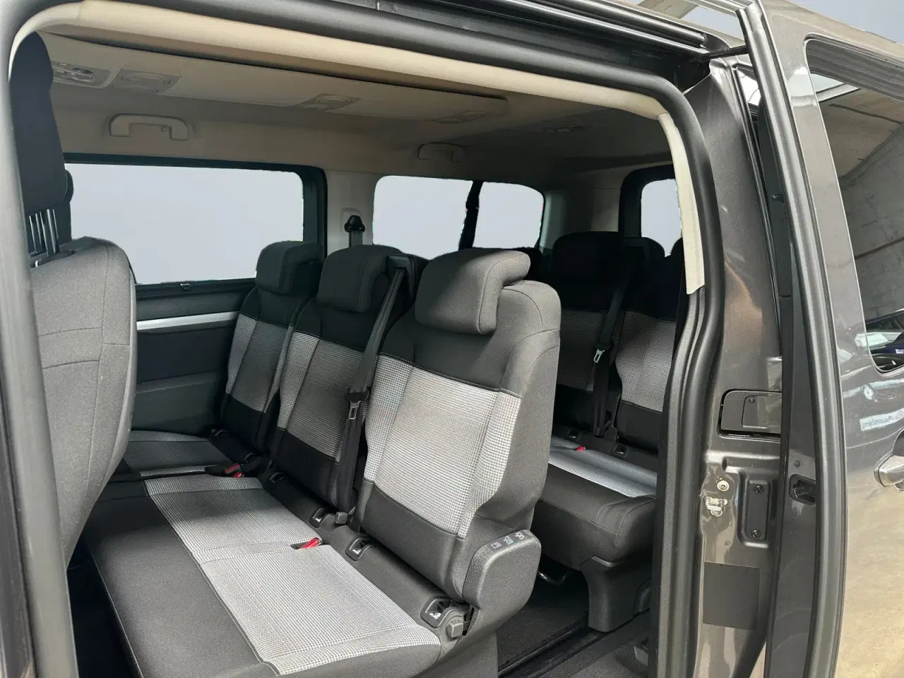 Billede 14 - Citroën ë-SpaceTourer 50 L3 Feel