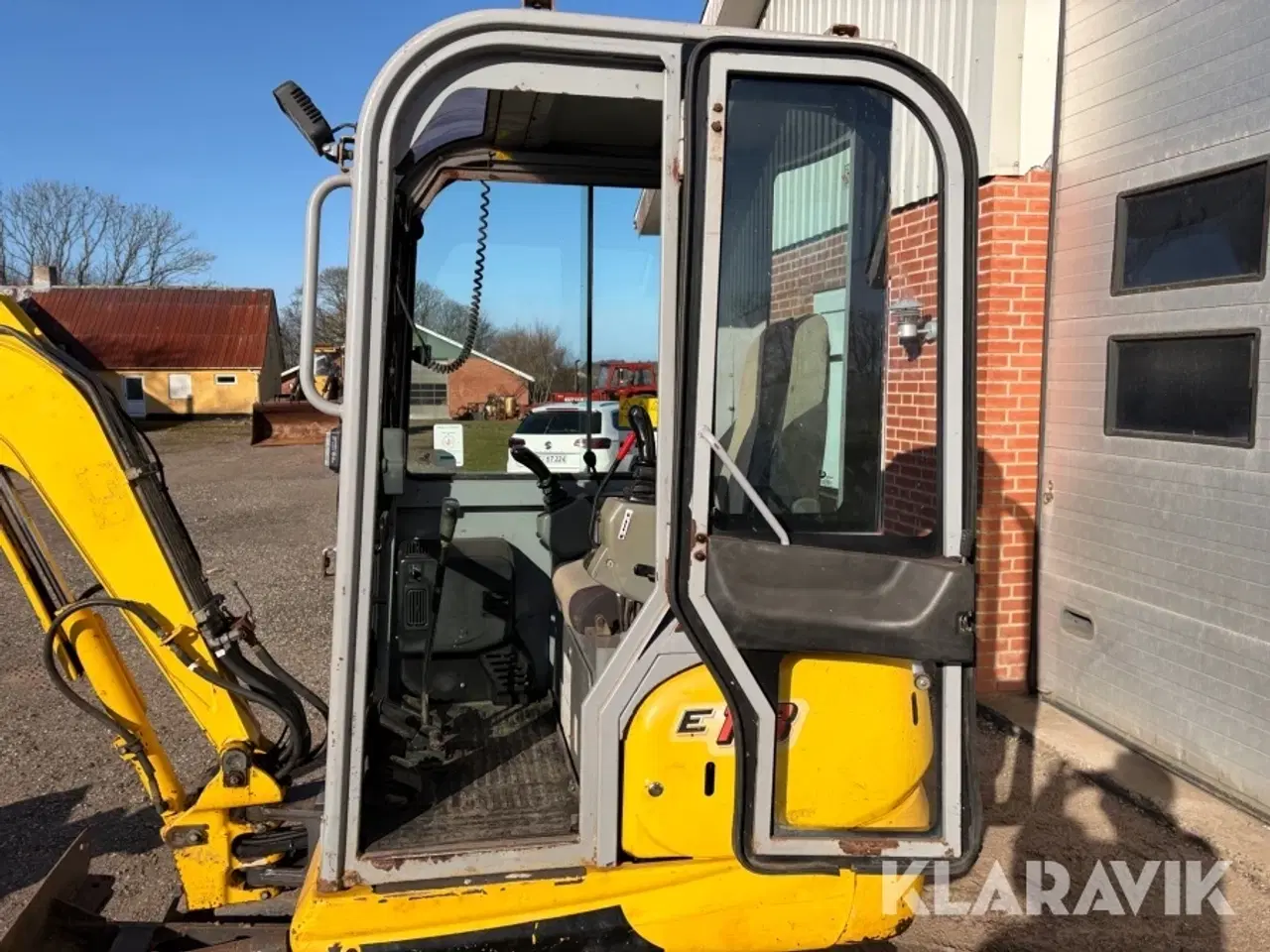 Billede 9 - Gravemaskine New Holland E18C med tiltman og skovlpakke