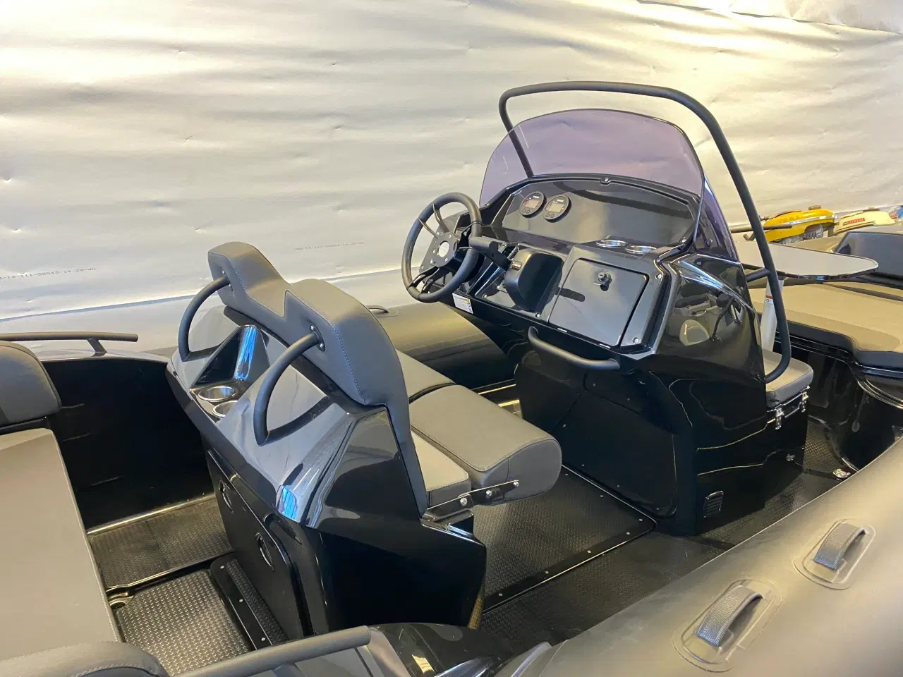 Billede 3 - Grand G580 GOLDENLINE med demomotor Yamaha F115