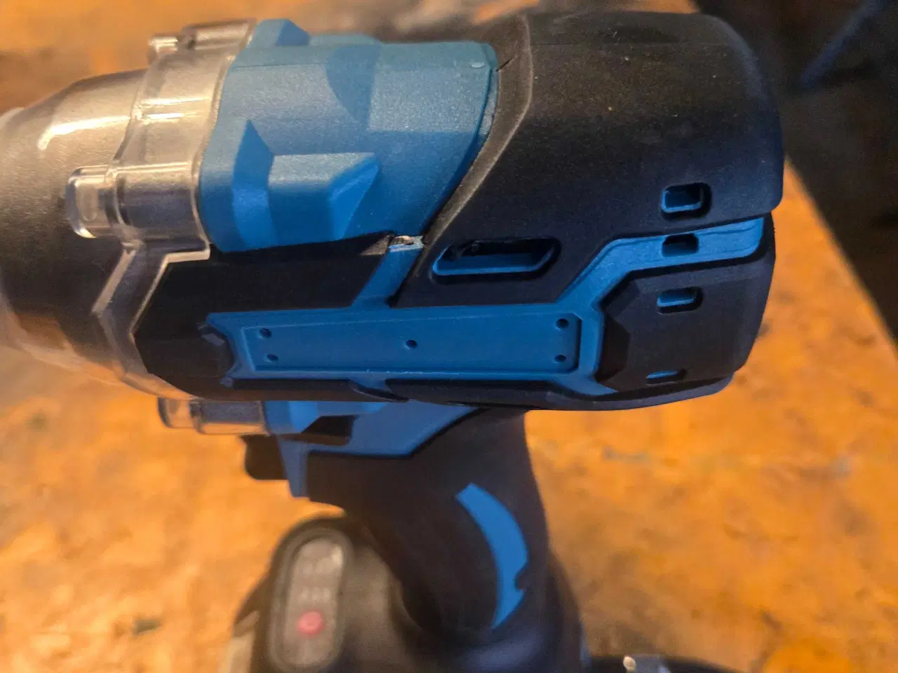 Billede 4 - Slagnøgle til Makita batterier 