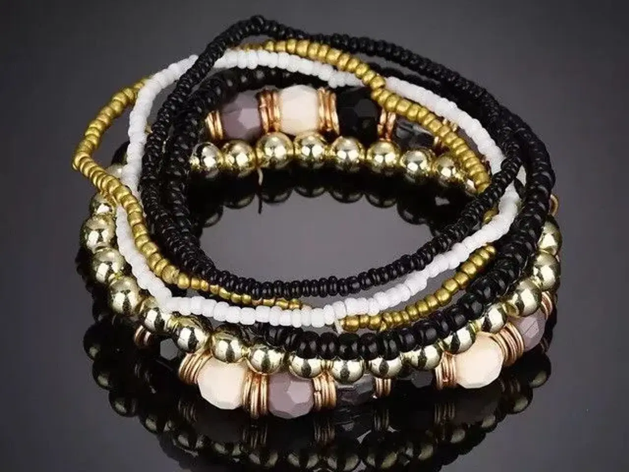 Billede 2 - Armbånd med perler sæt med 7 stk perlearmbånd 