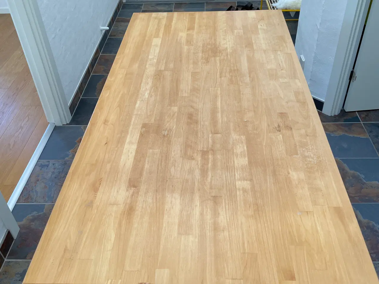 Billede 4 - Skrivebord, massivt fyrretræ
