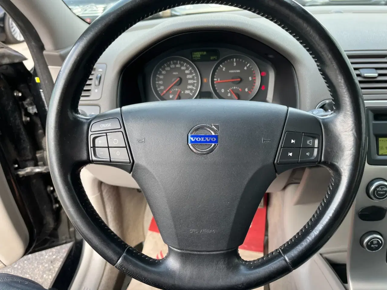 Billede 14 - Volvo V50 2,0 D Summum