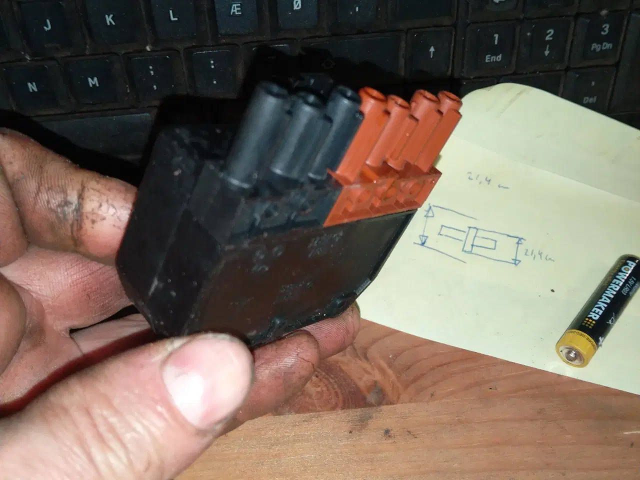 Billede 3 - Stik til oliefyr