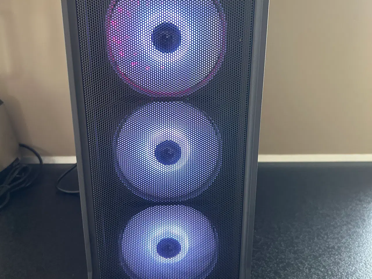 Billede 4 - 💻 RGB Gaming PC – Renoveret & Klar til eSport! 💻