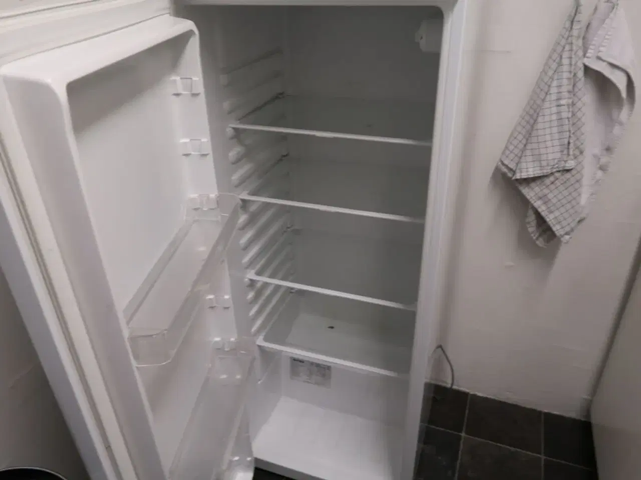 Billede 3 - Køleskab MATSUI MTL55W14E samt mikrobølgeovn