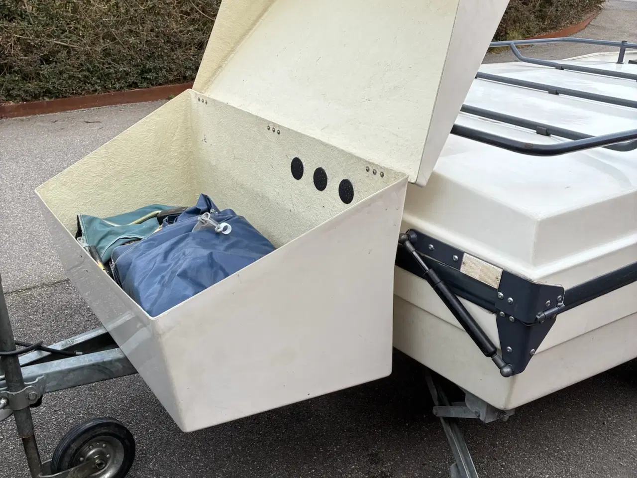 Billede 8 - Velholdt Camplet 2012