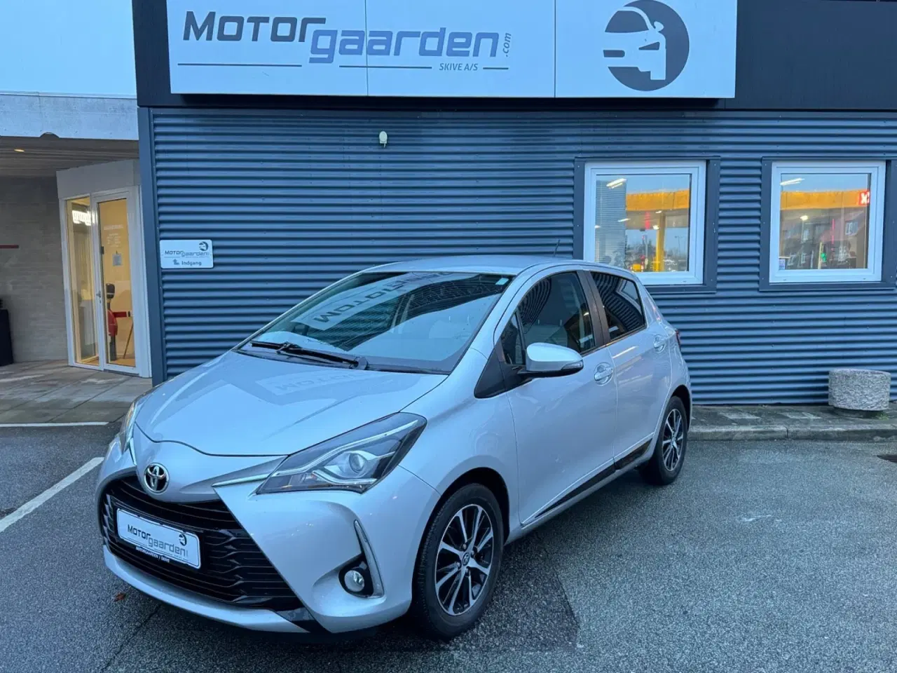 Billede 1 - Toyota Yaris 1,5 VVT-iE T3 Smart