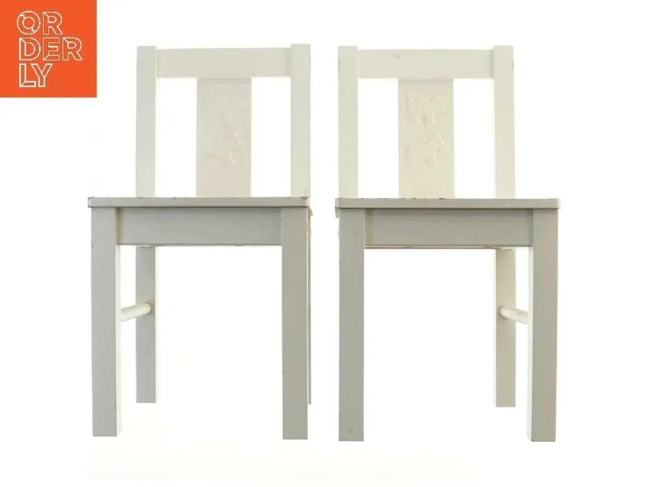 Billede 1 - To hvide børnestole med udskæringer fra IKEA (str. 53,5x28,5x26 cm)