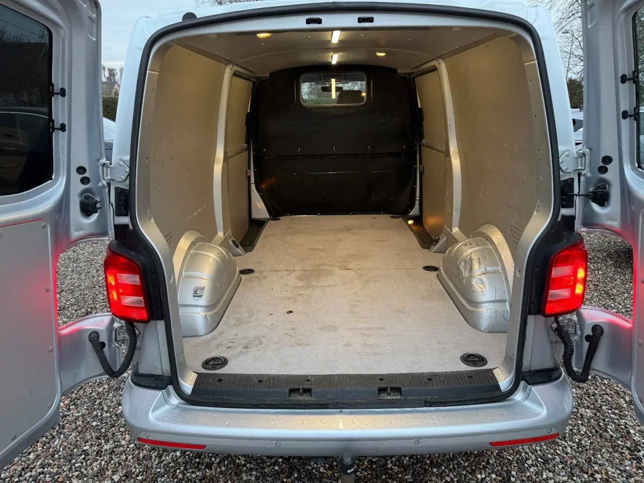 Billede 11 - VW Transporter 2,0 TDi 140 Kassevogn lang