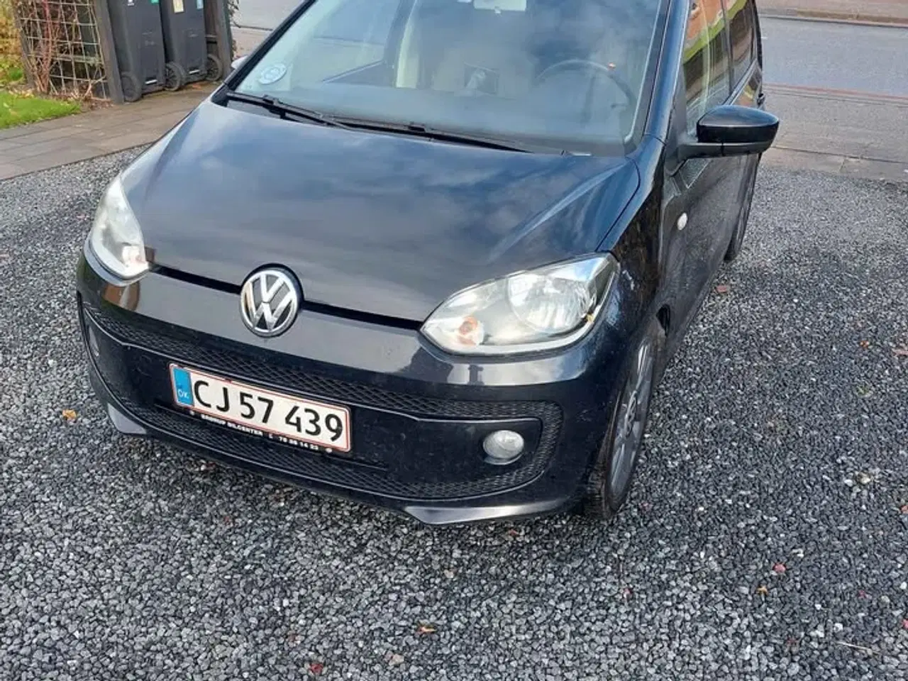 Billede 1 - VW UP 1.0 60 hk 5 dørs årgang 2015