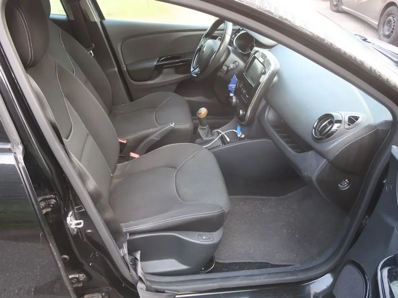 Billede 22 - Personbil: RENAULT NY CLIO DCI 90 5D (moms fri)