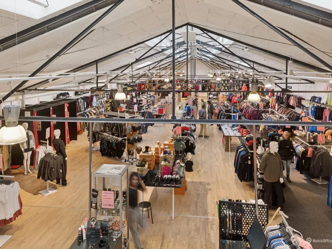 Billede 5 - Butikslejemål på 861 m2 med mulighed for pladskrævende varegrupper