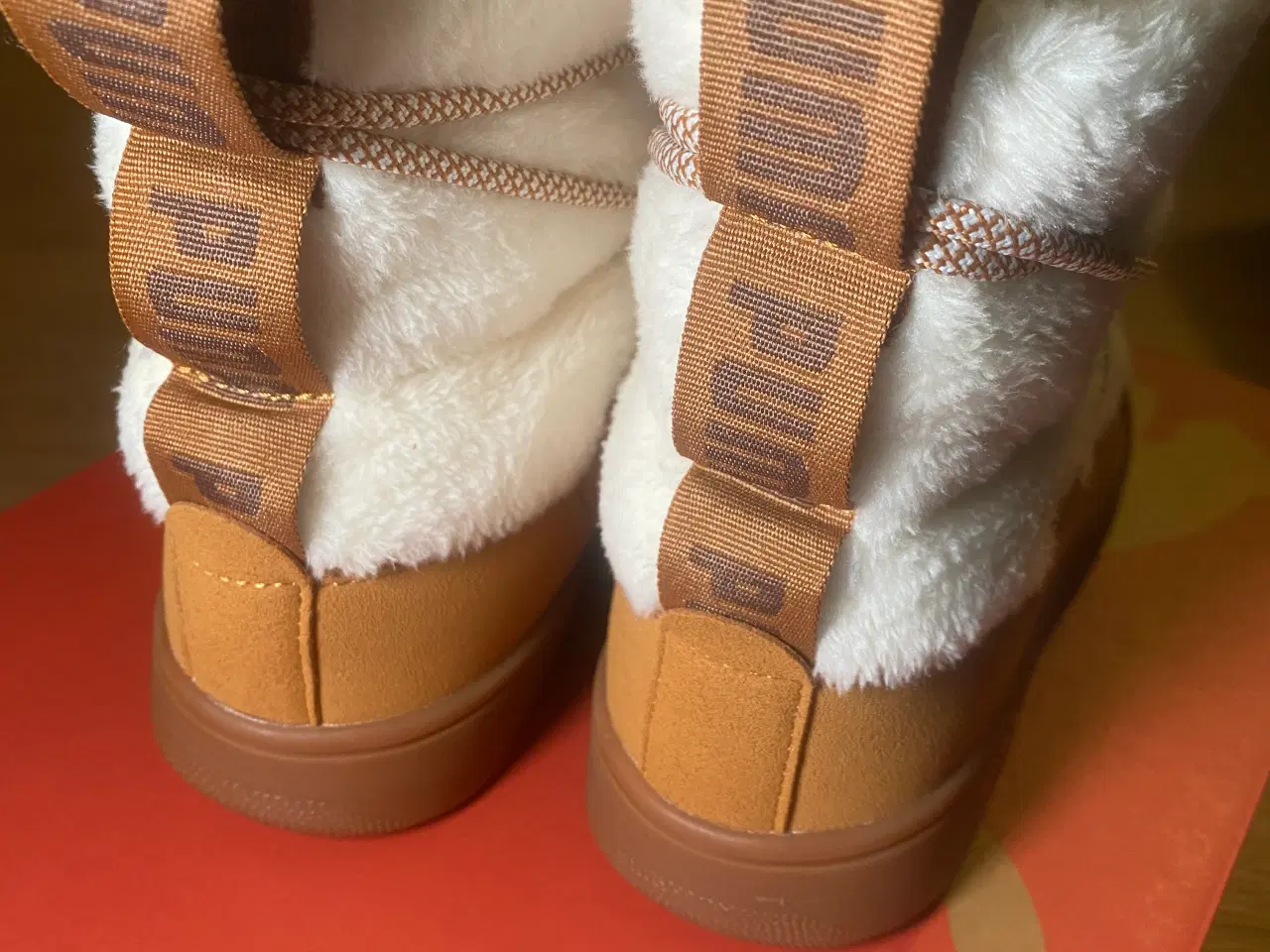 Billede 3 - Snowbae Suede Wns