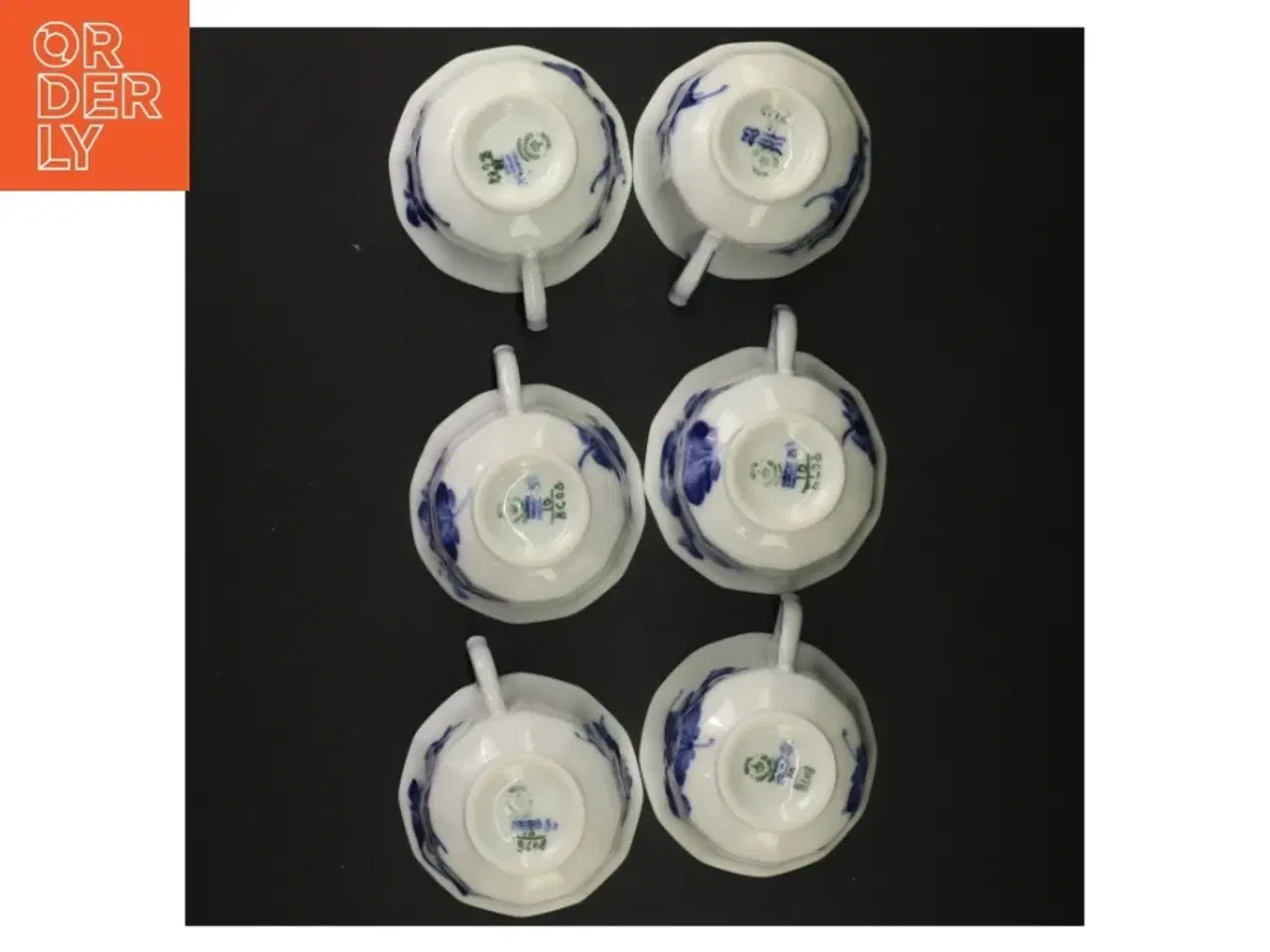 Billede 4 - Blomstermotiv porcelænskopper fra Royal Copenhagen (str. 6 x 10 cm)