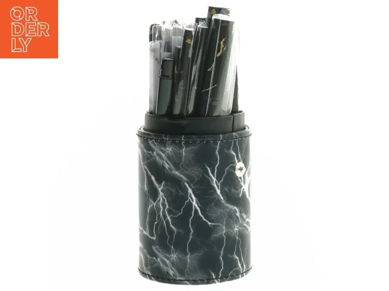 Billede 1 - Makeup børstesæt med opbevaring (str. 17,5 cm)