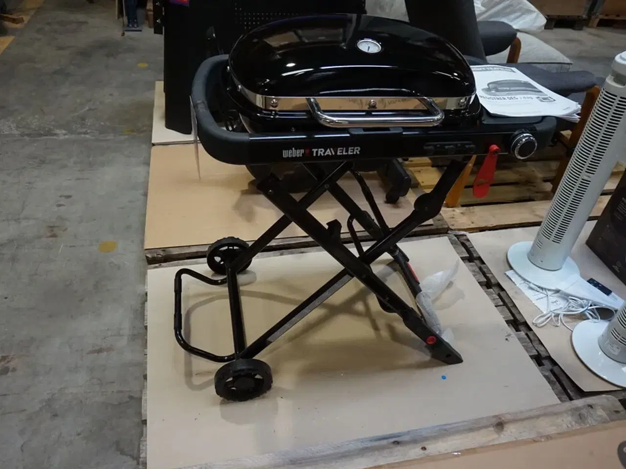 Billede 3 - Weber Traveler gasgrill sort