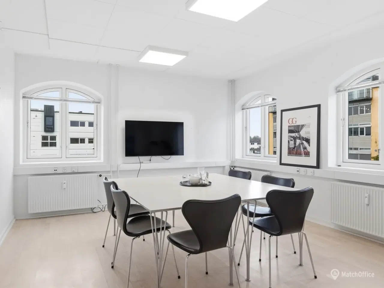 Billede 1 - Indbydende lejemål i roligt erhvervsområde